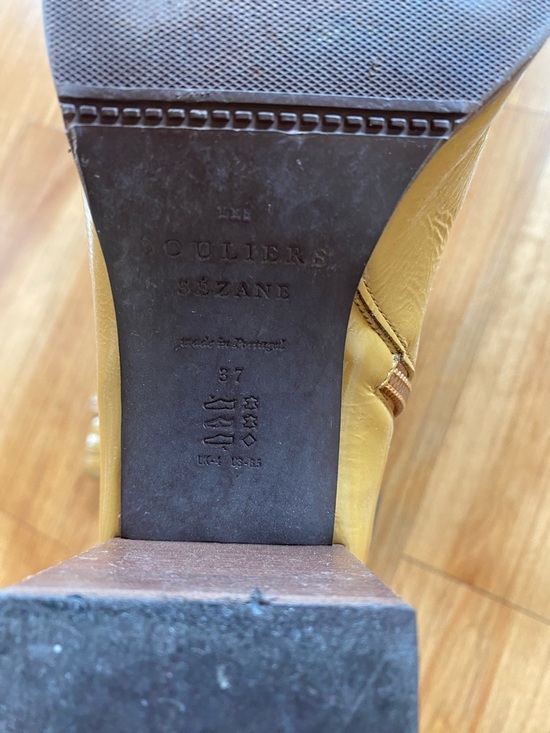 Sezane Axelle Ankle Boot in Honey Varnish - Picture 7 of 10